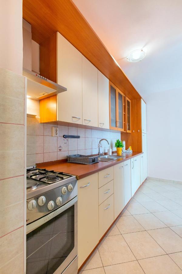 Apartment Amari Split Bagian luar foto